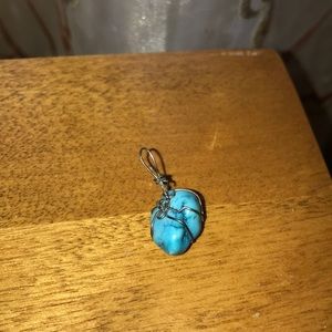 Blue stone pendent